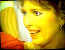 Art by the Pound", by Maria Manhattan and Betsy Newman