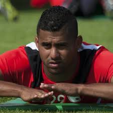 Henao y la titular: "Habrá una sana competencia en la defensa"