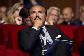 Sei il proprietario di questa scheda? La Guerra Della Famiglia Torlonia Tra Sequestri E Il Quasi Crac Della Banca Del Fucino L Espresso