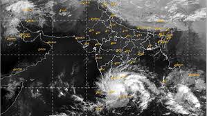 Cyclone burevi remained practically stationary for 30 hrs over tamil nadu's rameswaram. Kerala On Alert Burevi Expected To Make Landfall On Dec 4 Kerala On Alert Burevi Expected To Make Landfall On Dec 4 Oneindia News