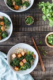 The color is vivid, unlike the darker counterparts made with xanthan gum and other preservatives. Broccolini Tofu In Chili Garlic Sauce Foraged Dish