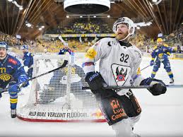 Suivez en direct l'acte V de la finale entre Davos et Fribourg sur RTS Première!