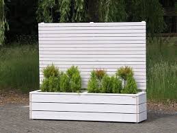 Pflanzkasten Mit Sichtschutz Hohe Pflanzkasten 52 Cm Gesamthohe 180 Cm Oberflache Transparent Weiss Pflanzkasten Pflanzkasten Holz Pflanzen