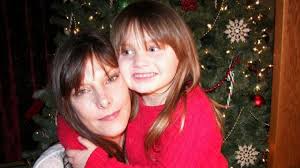 Melanie Mentzer's Instagram, Twitter & Facebook