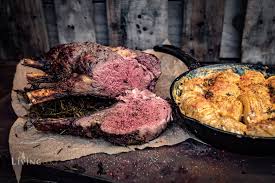 Hochrippenbraten Prime Rib Von Der Rotisserie Livingbbq De Rezept Rippchen Braten Hochrippe Rezepte