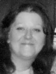 Renee Pauley's Instagram, Twitter & Facebook