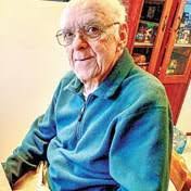 Andrew Helsel's Instagram, Twitter & Facebook