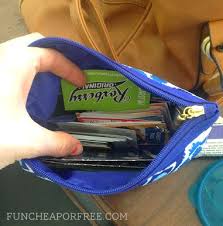 4 Simple Tricks For Keeping Your Purse Organized Purse Organization Wallet Organization Handbag Organization