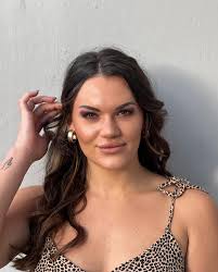 Michelle Marx's Instagram, Twitter & Facebook