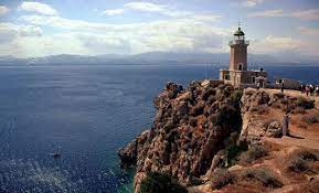 Το άγιο φως σε σκόπελο και αλόννησο. Binteo Hmeras Faros Melagkabi Loytrakioy To Stolidi Toy Korin8iakoy Se Monadika Plana Apo Drone Made In Greece