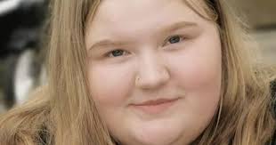 Mum fat shamed by rollercoaster crew who wouldn't let…