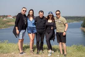 Afla e ceste nou in noul sezon. Cand Incepe Noul Sezon Nea MÄƒrin La Antena 1 IatÄƒ Care Sunt Primele Vedete Invitate La PoftiÈ›i Pe La Noi Stiri Vedete Si Evenimente Viva Ro