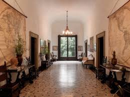 Villa Albergoni In Moscazzano Italy Director Luca Guadagnino Production Designer Samuel Dehors Set Decorator Violante Visconte Villa Interni Classici Interni