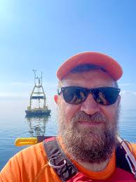 Buoy Y43 is the subject of many questions from tourists and a decent number  of my photos. It bobs a few hundred meters off Amphitrite Point helping  guide boaters safely into the