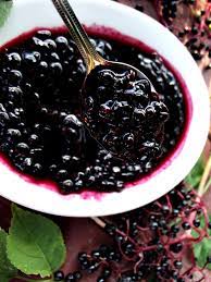 Reteta dulceata din fructe de soc a fost propusa de afrodite. Dulceata Din Fructe De Soc Raw Food Recipes Canning Recipes Sweet Drinks