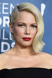 She began her career with television guest appearances. Michelle Williams Short Hairstyles Michelle Williams Hair Stylebistro