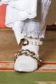 6 Fall Shoe Trends To Shop Now In 2020 Fall Shoe Trend Shoes Too Big Trending Shoes