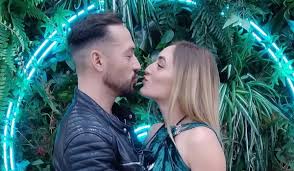 Um vídeo de sexo explícito entre andré abrantes e zena anda a circular na internet. Divulgadas Imagens De Zena Algemada Em Inicio De Noite Louca Com Andre