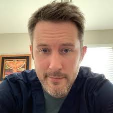 Aaron Lemmer's Instagram, Twitter & Facebook