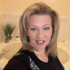 Tips for making personalized t-shirts with a Cricut