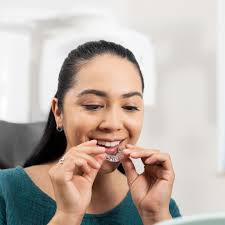 Ta fram ditt finaste leende med Clear Correct 😍 Välkommen att boka en  kostnadsfri konsultation. ☎️033-411300 team@citytand.com citytand.com