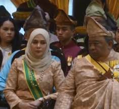 Terkini madu cik puan julita aishah bermadu. Cik Puan Muda Julita Isteri Tengku Muda Pahang Kemalangan