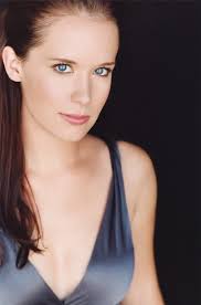 Lindsay Stuart (@Detroit2LA)