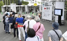 日媒《产经新闻》报道称，日本政府正研议向台方提供日本所取得的部分阿斯利康疫苗，此事已经透过多名日本政府官员与自民党人士得到证实。 人家不要的疫苗才给我们，我们有什么值得高兴的？ 又是阿斯利康疫苗？ 民进党当初的那些承诺呢？ （薛洋 编辑）. Hydkoa4q 2o1wm