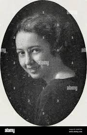 The Black and Gold . 16 BLACK AND GOLD i 11r111tit111111 tt;111111 11  riri11)11111t1111111111111t11111rj111111? 111111 r11 r11111111111111 r11111  r111 r11111111111111111111 tr1111i 11111111111 ? 1111111? 111ii11111;tmi  l1111111r11111111rj11 ...