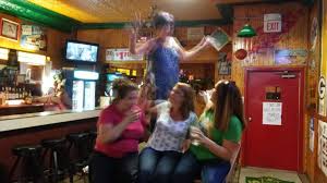 117 4th street north, picture butte, alberta t0k 1v0, kanada. Tiny S Bar Restaurant 111 W Main St Winneconne Wi 54986 Usa