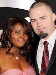 Local women sign contracts for Real Housewives of Houston series