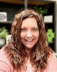 Natalie Barnhart's Instagram, Twitter & Facebook