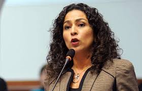 Cecilia Chacón: “Alberto Fujimori tiene que salir por la puerta grande”