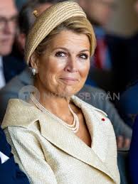 01.10.2025. King Willem-Alexander and Queen Máxima visited the city of  Toulouse 🇳🇱🇫🇷. El Rey Guillermo Alejandro y la Reina Máxima visitaron  la ciudad de Toulouse 🇳🇱🇫🇷 . #queenmaxima #koninginmaxima  #hmqueenmaxima #kingwillemalexander ...