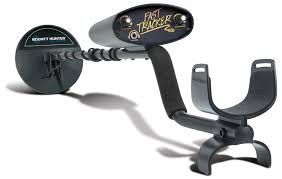 This helps users distinguish between objects that they have found. Bounty Hunter Fast Tracker Metal Detector Bresser