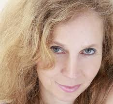 Dig Your Own Grave (a cozy vigilante justice crime thriller with a twist):  Sometimes justice needs a helping hand eBook : Radtke, Carmen: Amazon.ca:  Books