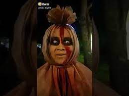 Kalau kamu penasaran banget pengin nonton film horor yang nggak nakutin banget tapi banyak ngocok perutnya, hipwee hiburan punya beberapa rekomendasi film dari thailand nih. Download Video Hantu Lucu Bikin Kaget