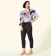 Taglie forti compromesso perfetto tra giacca e cardigan, il blazer è un vero evergreen, che non può mancare nel guardaroba di una vera fashion lover. Abiti Da Cerimonia Taglie Forti 2021 80 Modelli Di Tendenza Beautydea