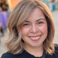 50+ "Selena D." profiles