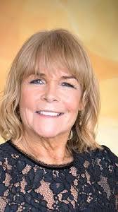 Birds Of A Feather 2020 Itv Cast Birds Of A Feather Star Linda Robson To Headline St Helens Theatre Royal S Christmas Pantomime Skem News The Top Source For Skelmersdale News