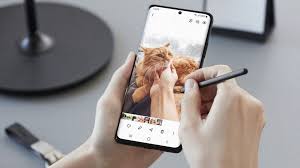 With the button pressed, issue a voice command along the lines of turn off my phone, then release the key. Samsung Galaxy S21 Ultra Does Stylus Spell End Of The Note Bbc News