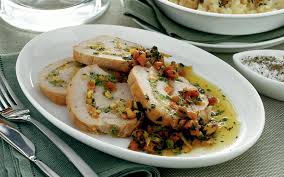 Per preparare il rotolo di pollo al forno fatevi tagliare dal pollivendolo 1/2 petto di pollo a libro in modo da ottenere una bella fetta; Ricetta In Sottovuoto Rotolino Di Pollo Alle Verdure