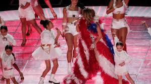 Jennifer lopez performed with shakira in the 2020 super bowl halftime show. El Pasoans React To Subtle Political Message In Super Bowl Halftime Show Kfox
