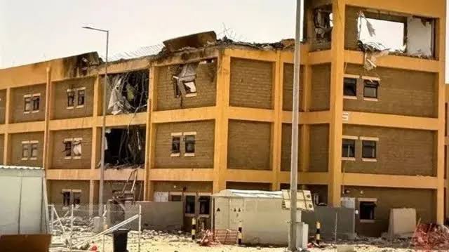 صور تُظهر أضراراً واسعة في مواقع أمريكية في دول عربية جراء هجمات إيرانية - BBC News عربي