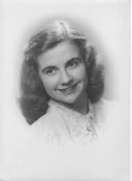 Vivian Monroe's Instagram, Twitter & Facebook