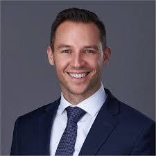 Dana Ellenberger's Instagram, Twitter & Facebook