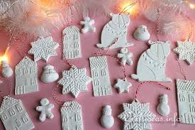 Diy clay christmas ornaments are easy to make and can be customized with christmas words, names, or a easy clay christmas ornaments. Christmas Craft Make Clay Christmas Ornaments And Figures