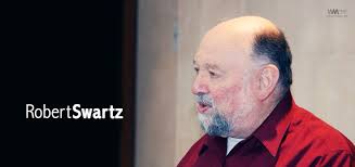 Robert Swartz: Los exámenes prueban la memoria y no la inteligencia