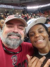 The FAMS are out here already being 𝕌ℕℂ𝕆𝕄𝕄𝕆ℕ! https://bit.ly/3ZNIapF