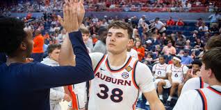 Auburn basketball transfer portal tracker | Live updates on 2026 offseason